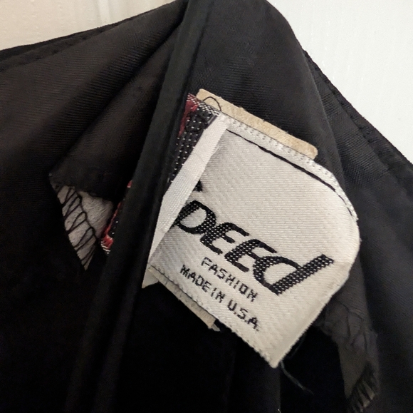 Elegant Black Lace Dress - Picture 2 of 2